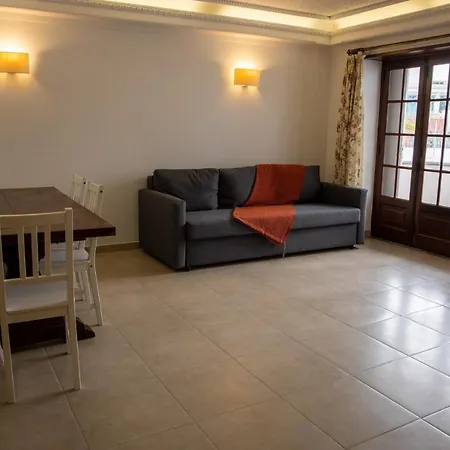 Center - 500 M From The Apartment *