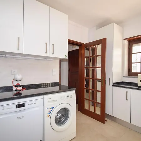 Center - 500 M From The Кашкайш