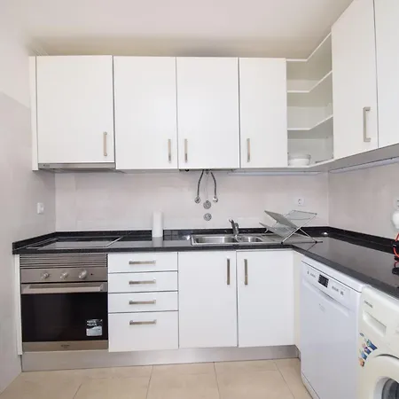 Apartment Center - 500 M From The Cascais
